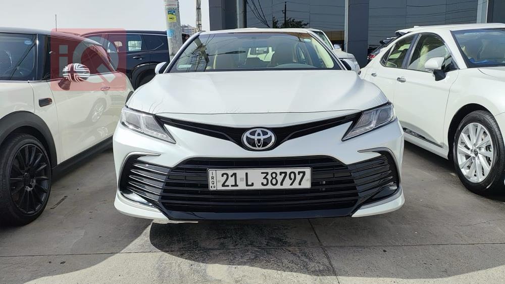 تۆیۆتا کامری